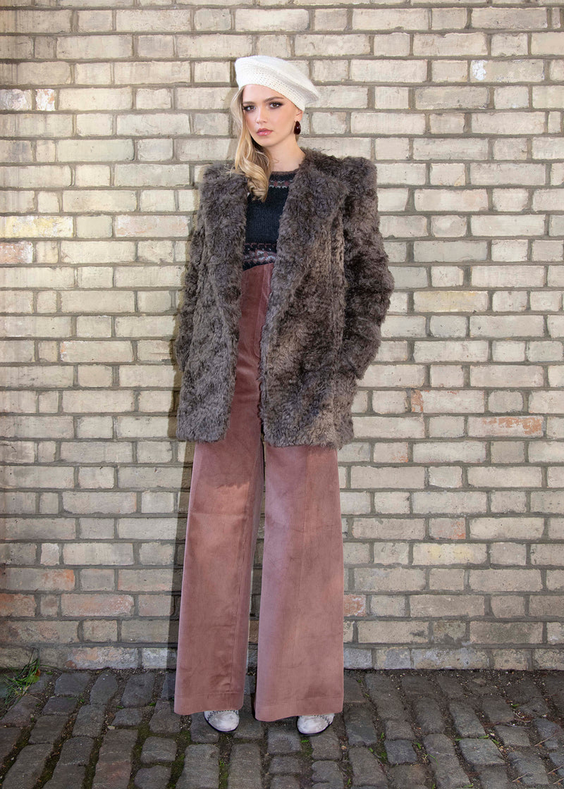 Classic Beau Long Trousers